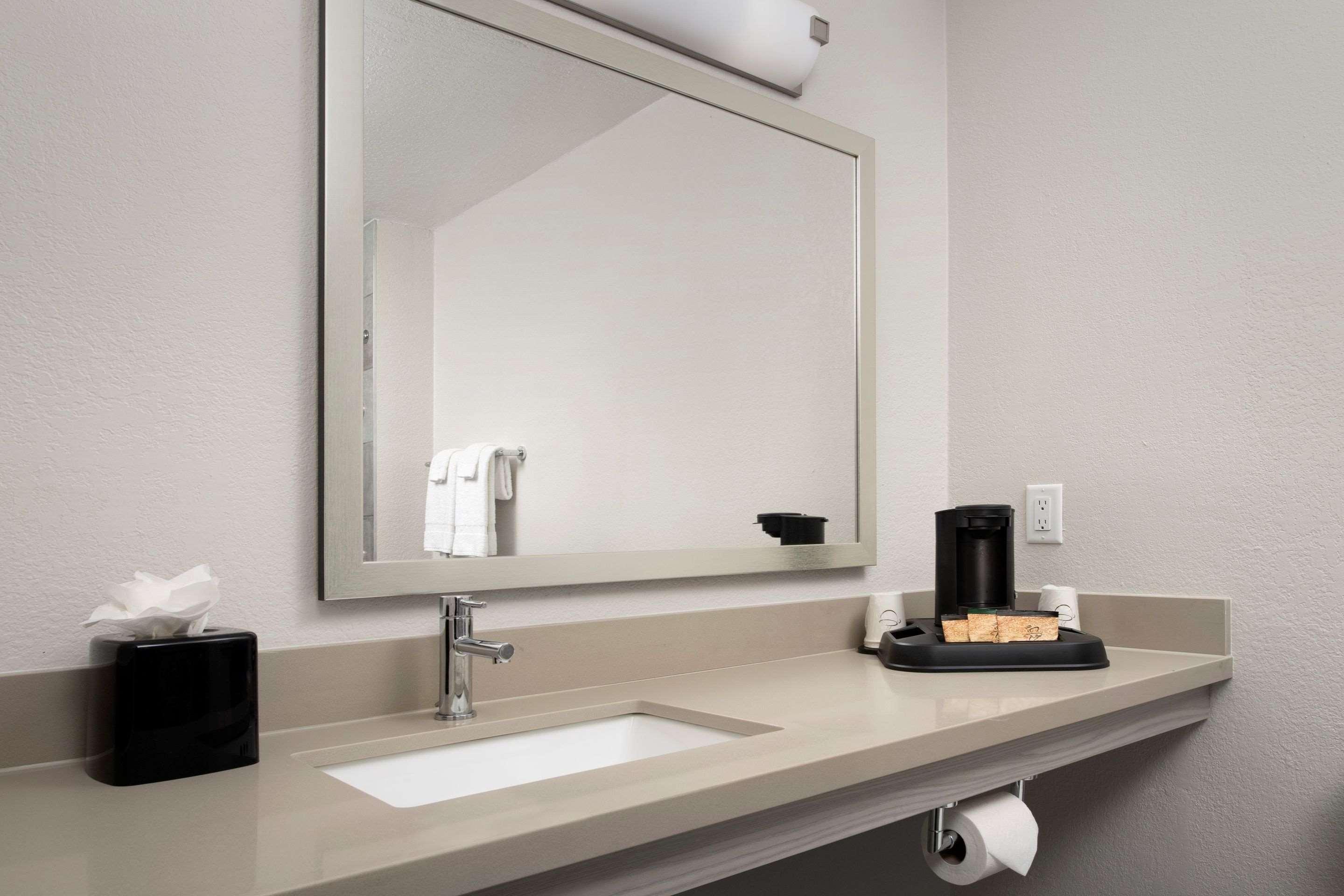 Quality Inn Atlantic Beach-Mayo Clinic Jax Area Екстер'єр фото
