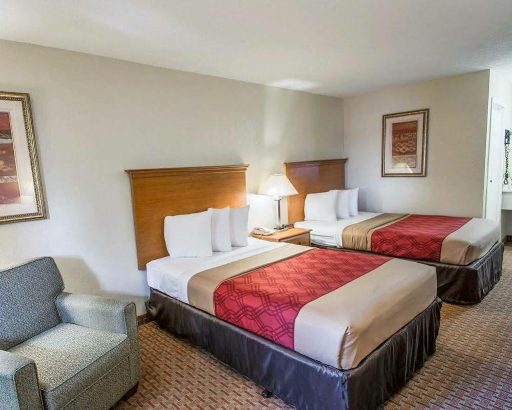 Quality Inn Atlantic Beach-Mayo Clinic Jax Area Екстер'єр фото
